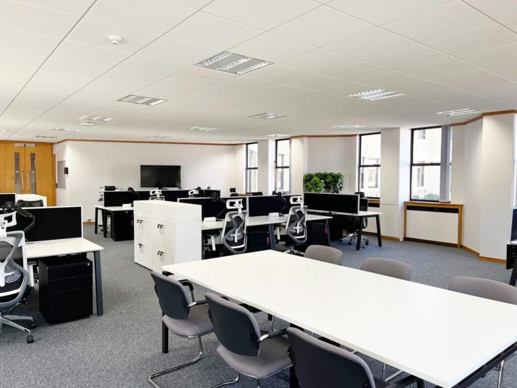 Some Benefits Of Choosing Serviced Offices For Your Business in Cirencester